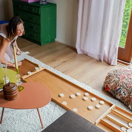 Boutique Budget Tinyhouse Veluwe * Putten